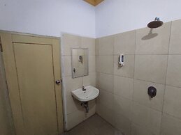 Capital O 91650 Hotel Pratama