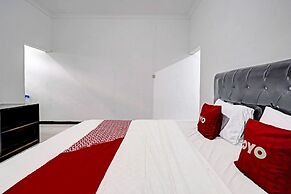 OYO 91334 Permata Papua Guest House