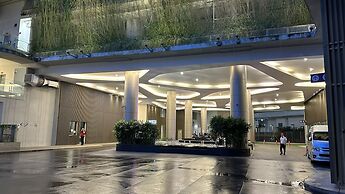 The Robertson Residence