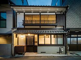 Marikoji Machiya House