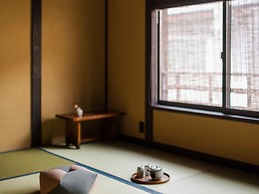 Marikoji Machiya House