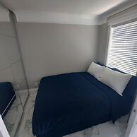 Sunset Mews Luxurious 3 Bed Townhouse