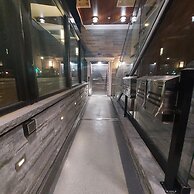 Sunset Mews Luxurious 3 Bed Townhouse