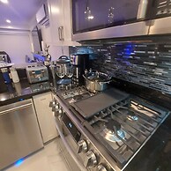 Sunset Mews Luxurious 3 Bed Townhouse