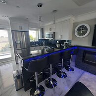 Sunset Mews Luxurious 3 Bed Townhouse