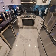 Sunset Mews Luxurious 3 Bed Townhouse