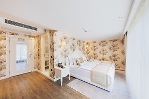 Hallmark Hotel & Spa