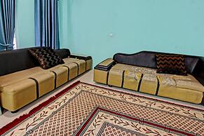 SPOT ON 91771 Homestay Bang HajiNearLapangan Penujak ( Inen Gonggang)