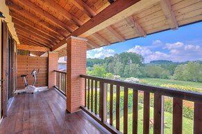 Miralago Lake View Outside Whirlpool