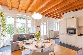 Vico Garden-203 in Como