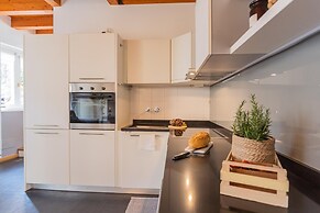 Vico Garden-203 in Como