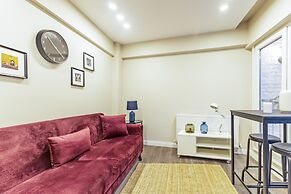 Cozy and Compact Flat in Central Sisli