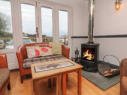 Chalet Log Cabin L12