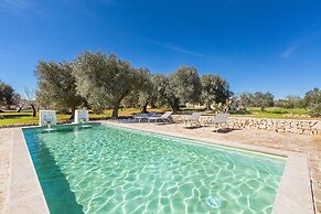 3226 Trullo Sorrentino Luxury Spa by Perle di Puglia