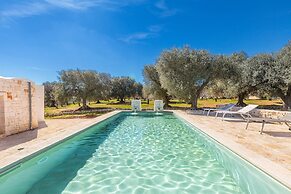 3226 Trullo Sorrentino Luxury Spa by Perle di Puglia