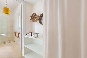 3224 Trulli Almaviva by Perle di Puglia