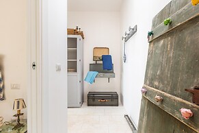 3224 Trulli Almaviva by Perle di Puglia