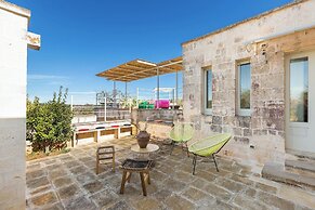 3224 Trulli Almaviva by Perle di Puglia