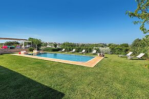 3224 Trulli Almaviva by Perle di Puglia