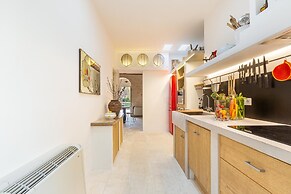 3224 Trulli Almaviva by Perle di Puglia