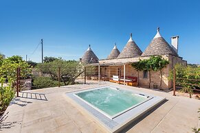 3224 Trulli Almaviva by Perle di Puglia