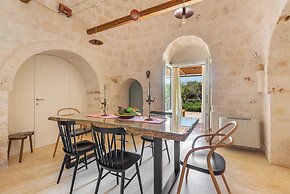 3224 Trulli Almaviva by Perle di Puglia
