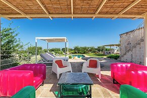 3224 Trulli Almaviva by Perle di Puglia