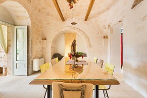 3224 Trulli Almaviva by Perle di Puglia