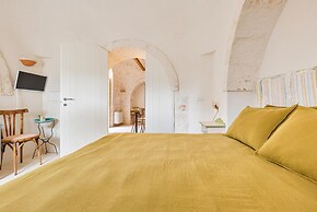 3224 Trulli Almaviva by Perle di Puglia