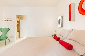 3224 Trulli Almaviva by Perle di Puglia