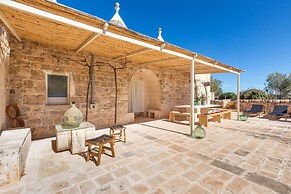 3224 Trulli Almaviva by Perle di Puglia