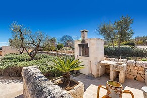 3224 Trulli Almaviva by Perle di Puglia