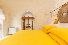 3224 Trulli Almaviva by Perle di Puglia