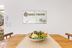 3224 Trulli Almaviva by Perle di Puglia