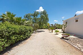 3229 Trullo Mimosa by Perle di Puglia