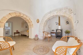 3229 Trullo Mimosa by Perle di Puglia