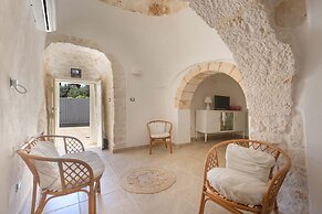 3229 Trullo Mimosa by Perle di Puglia