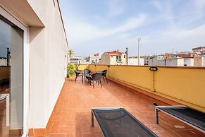 AinB Barcelona Sants Apartments