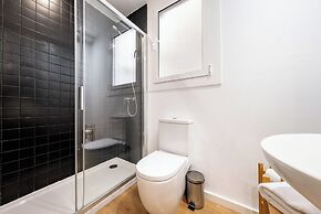 AinB Barcelona Sants Apartments