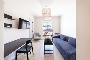 AinB Barcelona Sants Apartments