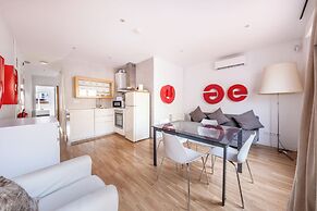 AinB Barcelona Sants Apartments