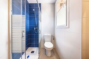 AinB Barcelona Sants Apartments