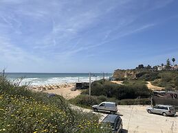 Ocean Terrace Seaview Apartment