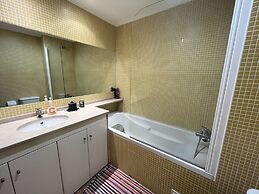 Ocean Terrace Seaview Apartment