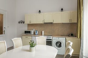 The Spiski Palace Apartments