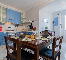 Light Blue Apartment by Wonderful Italy