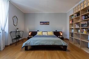 Light Blue Apartment by Wonderful Italy