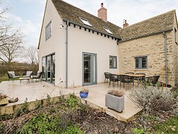 High Cogges Farm Holiday Cottages