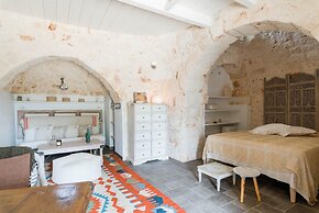 Trullo Letizia con Piscina