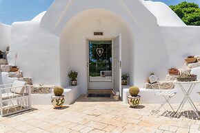 Trullo Letizia con Piscina